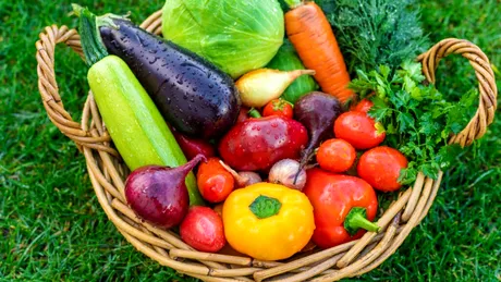 Alimente recomandate de nutriționiști pentru o îmbătrânire sănătoasă