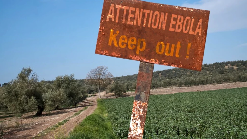 Peste o mie de oameni au murit din cauza focarului de Ebola din Republica Democrată Congo și Uganda