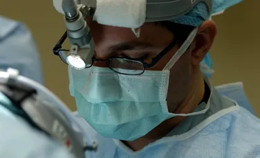 Un implant radioactiv ar putea elimina definitiv tumorile cancerului pancreatic