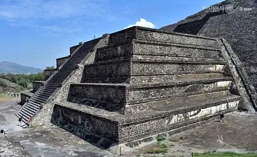 Un tunel secret şi o încăpere ritualică au fost descoperite sub Piramida Lunii din Mexic