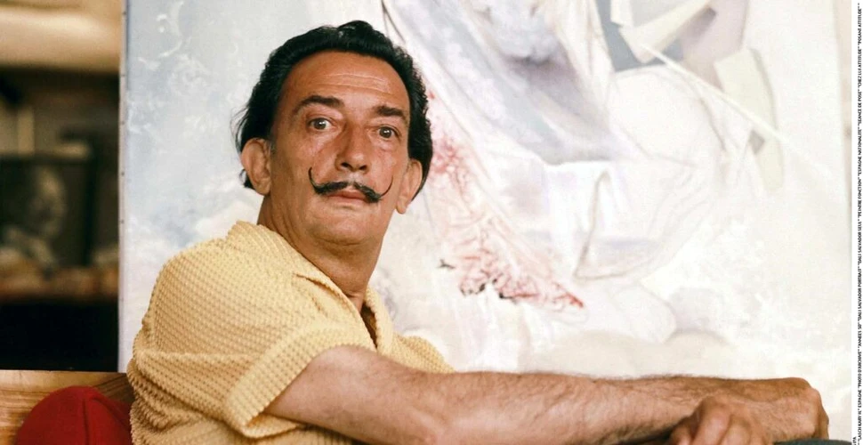 Salvador Dalí, suprarealistul spaniol cu cea mai faimoasă mustață din lume. „Inteligența fără ambiție este ca o pasăre fără aripi”