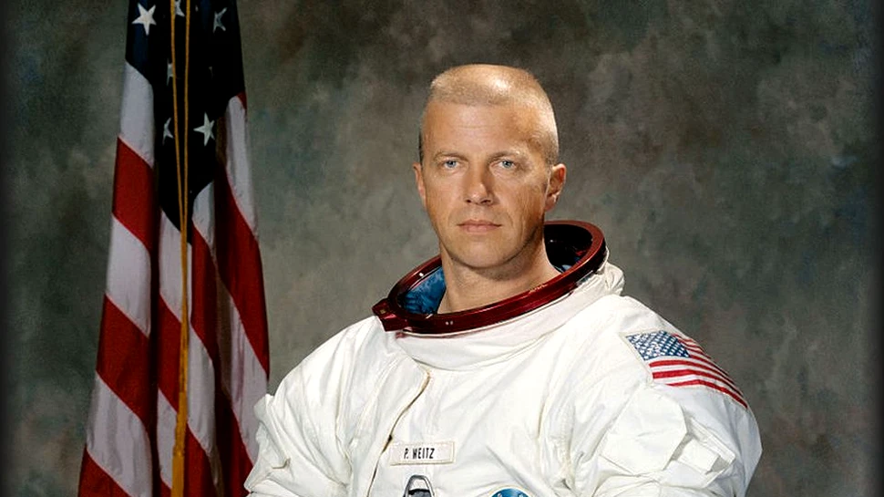 A murit Paul Weitz, astronautul NASA care a pilotat prima navetă spaţială Challenger