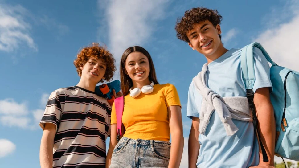 Adolescenții de astăzi dorm mult mai puțin decât cei de la finalul anilor 2000