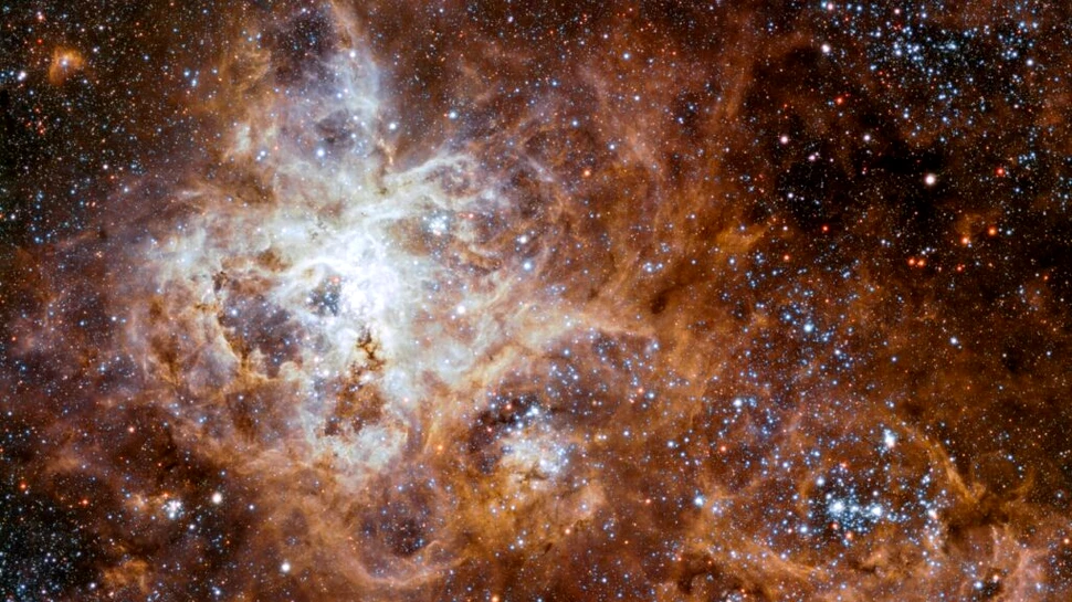 Astronomii au descoperit sursa celei mai strălucitoare explozii radio detectate vreodată în Univers