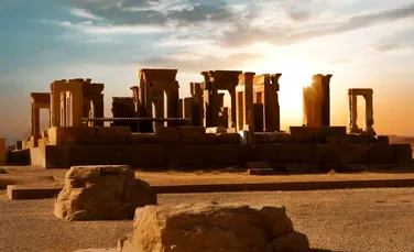 De ce unii oameni încă mai cred că extratereștrii au ajutat civilizațiile antice?