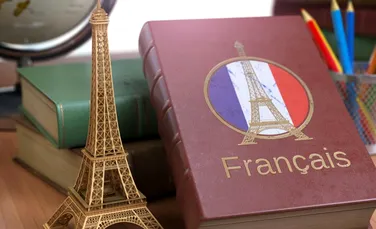 Scandal în Franţa: un dicţionar popular a introdus pronumele „iel” pentru o persoană de orice gen