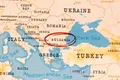 Bulgaria nu mai vrea să trimită arme Ucrainei: „Este timpul să ne așezăm la masa negocierilor”