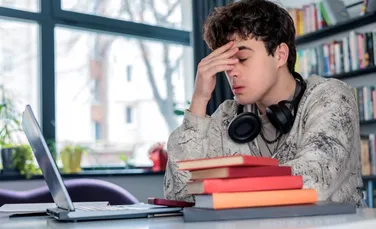 Autocontrolul se maturizează mai târziu decât memoria de lucru în adolescență, arată o analiză amplă