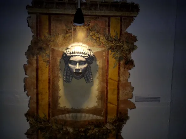 Cluj: Expoziţie 3D la muzeu, vizitatorii se pot plimba virtual prin Roma antică şi Sarmizegetusa