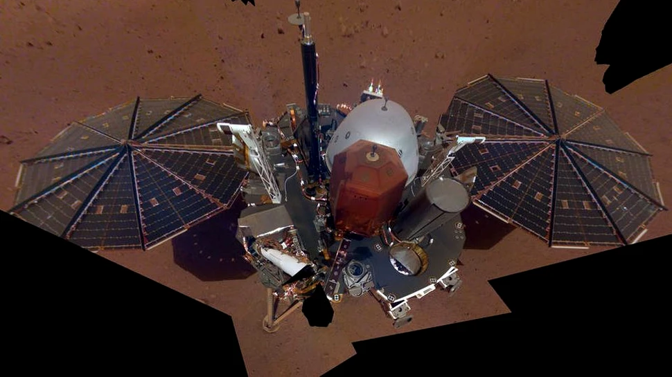 Sonda InSight de pe planeta Marte şi-a făcut primul selfie