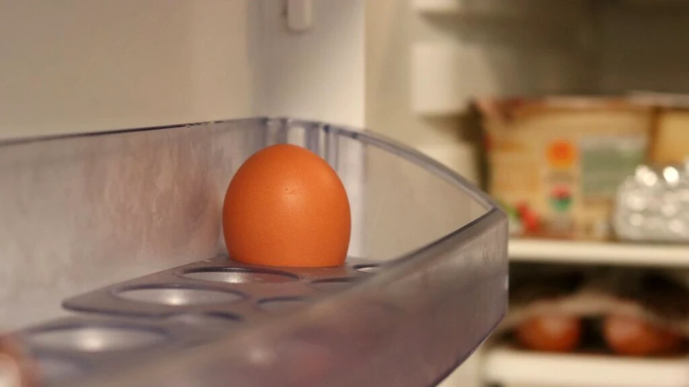 Ce alimente să nu pui niciodată pe ușa frigiderului