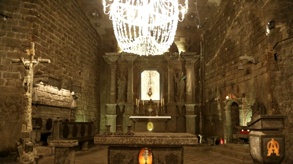 Aurul alb al Poloniei. Mina Wieliczka, orașul subteran făcut din sare și istoria sa incredibilă