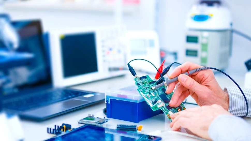 Metalul care este conductor electric, dar şi  izolator termic