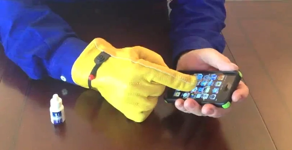 AnyGlove: invenţia care permite folosirea ecranelor tactile cu orice tip de mănuşi (VIDEO)