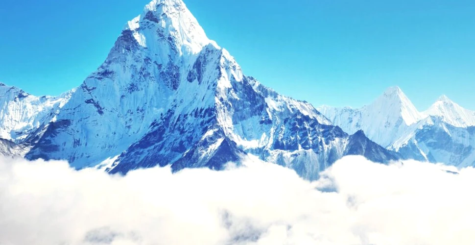 Test de cultură generală. Câte grade sunt pe Everest?
