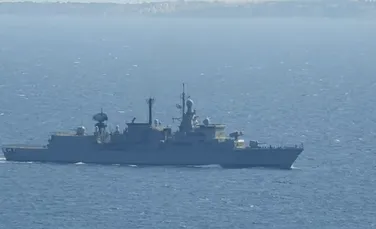 O fregată turcă a avertizat un vas grec de cercetare