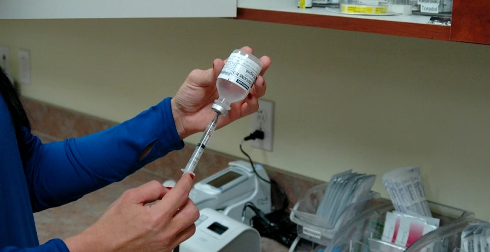 Un nou vaccin poate reduce riscul apariţiilor cheagurilor de sânge după un accident vascular cerebral