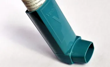 Steroizii inhalatorii, asociați cu un risc crescut de osteoporoză pentru oamenii care suferă de astm