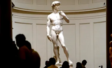 Gleznele lui David: Cum pot imperfecţiunile să dărâme o statuie perfectă