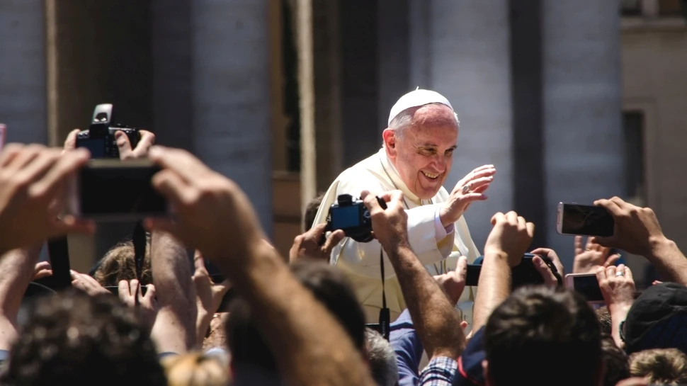 Papa Francisc împlineşte 78 de ani: ce cadou neobişnuit i-au pregătit admiratorii?