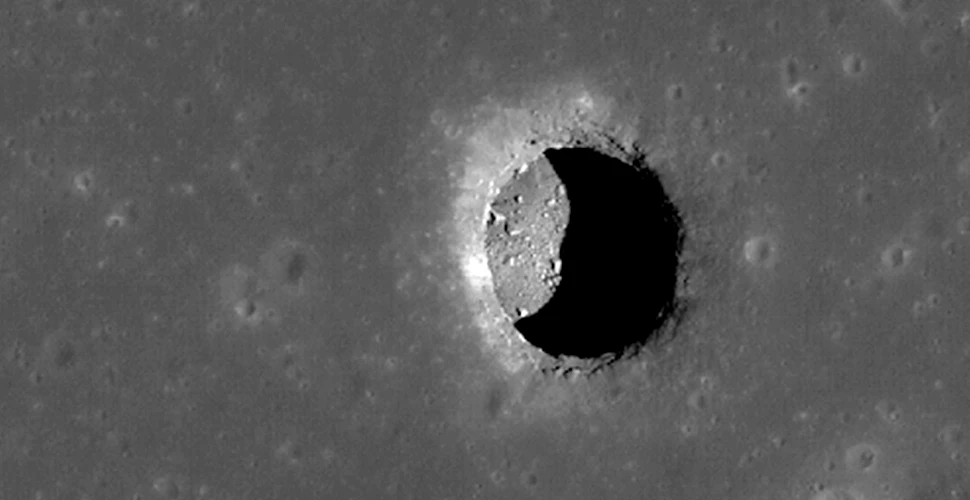 Puţuri misterioase fotografiate pe suprafaţa Lunii. Ce anunţă NASA? (VIDEO)