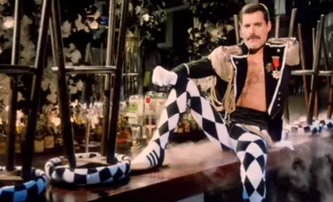 Videoclipul piesei ”Living On My Own”, cu Freddie Mercury, a fost relansat într-o nouă variantă