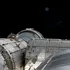 Astronauții de pe Stația Spațială Internațională s-au adăpostit după ce un satelit rusesc s-a făcut bucăți pe orbită
