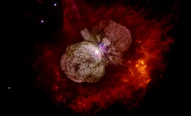 Eta Carinae, cel mai luminos sistem stelar, transmite raze cosmice către Pământ