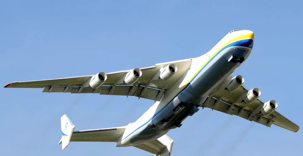 Cel mai mare avion construit vreodată a plecat într-o misiune istorică. Ce încărcătură se află la bordul său – VIDEO