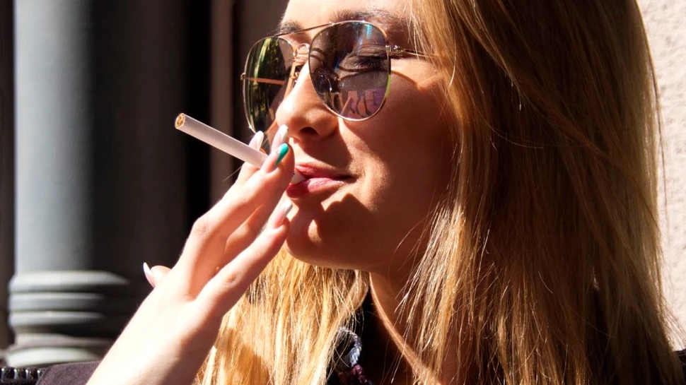 Cum aleg cei mai mulți români să se lase de fumat