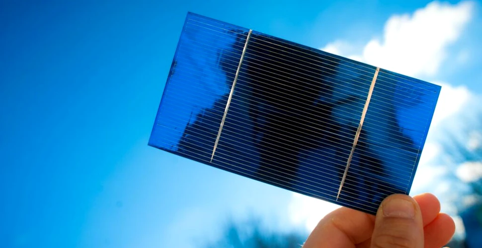 O echipă din Hong Kong a obținut o eficiență record cu celule solare organice
