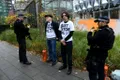 Activiștii Just Stop Oil au aruncat cu vopsea pe Ambasada SUA din Londra