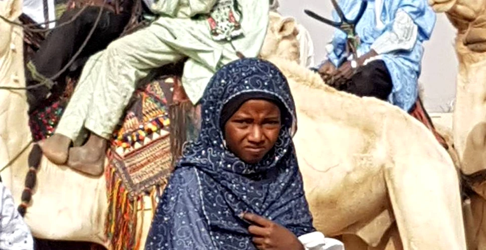 O româncă în Niger pe urmele tuaregilor, „oamenii albaştri ai deşertului” – GALERIE FOTO