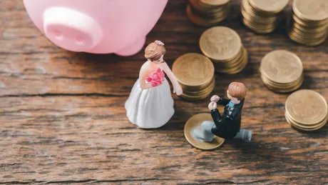 Banii în cuplu: cum discuți, cum planifici și cum eviți tensiunile?