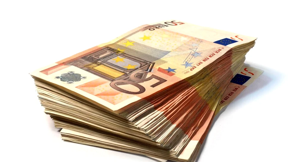 În ce țară ar putea ca folosirea cash-ului să devină drept constituțional?