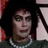 Tim Curry, actorul care a făcut din personaje imposibile roluri de neuitat