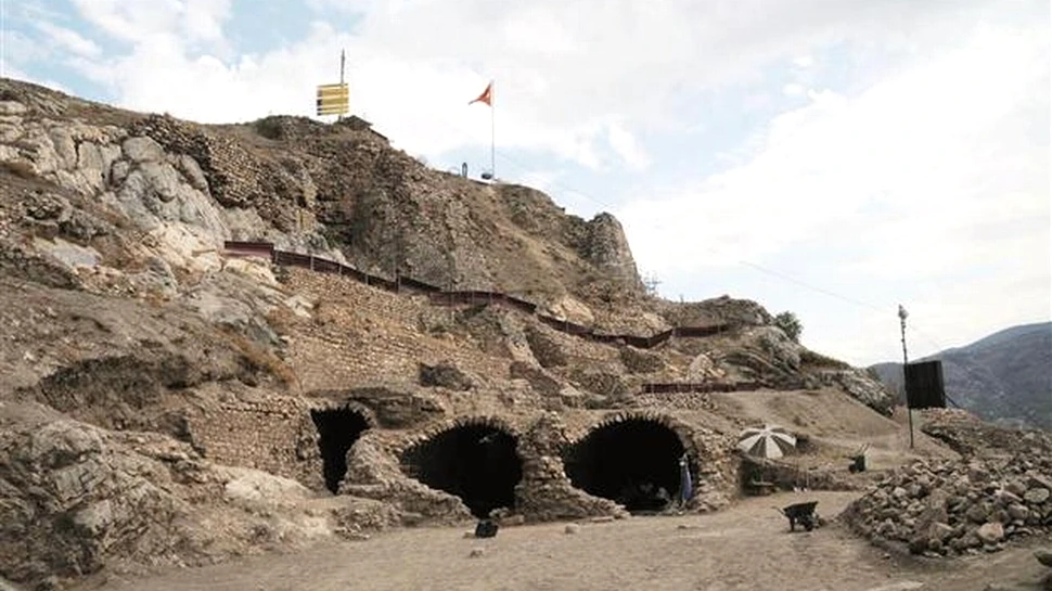 Arheologii din Turcia susţin că au descoperit temniţa în care a fost ţinut prizonier domnitorul Vlad Ţepeş