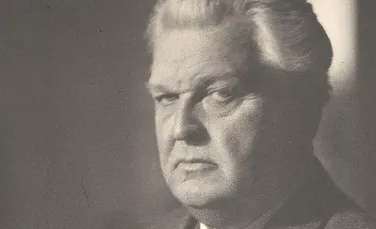 A fost sau nu marele scriitor Mihail Sadoveanu „vândut” comuniștilor? „Pe de-o parte este amuzant”