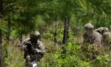 PREMIERĂ în armata americană: Două femei devin membre Rangers, unul dintre cele mai dure şi elitiste corpuri ale US Army – VIDEO