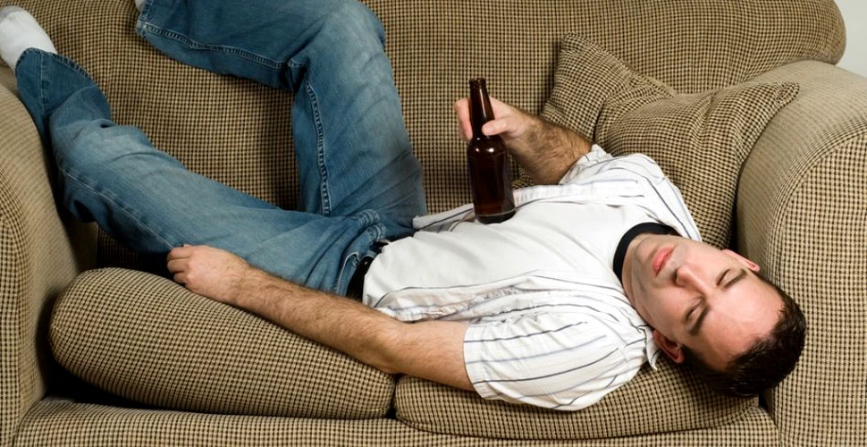 Bărbaţii de peste 45 de ani sunt mai expuşi riscului de a muri prin abuz de alcool