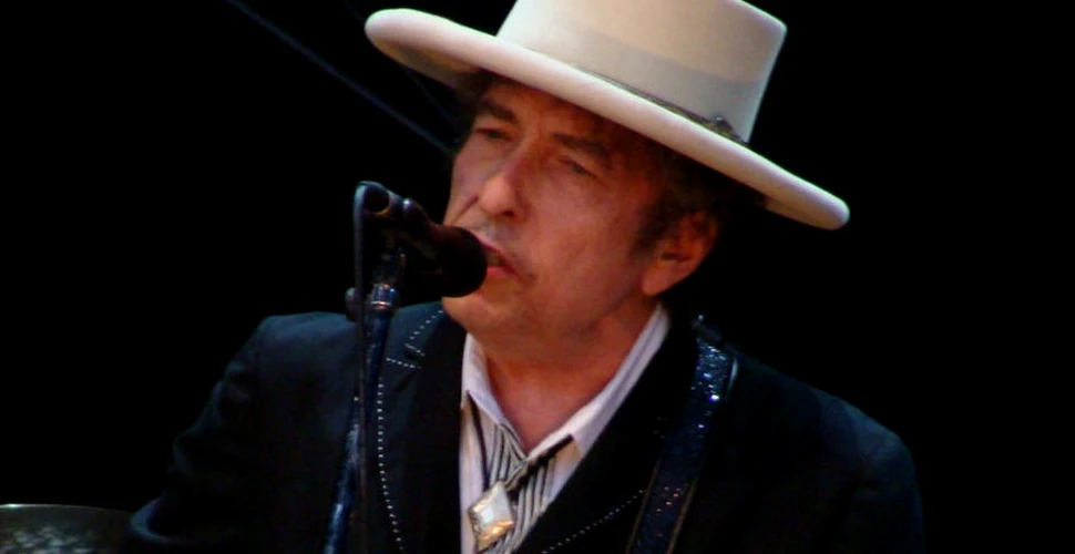 Bob Dylan a înregistrat şi trimis un discurs de primire a premiului Nobel pentru a putea lua cei 819.000 de euro care vin odată cu premiul