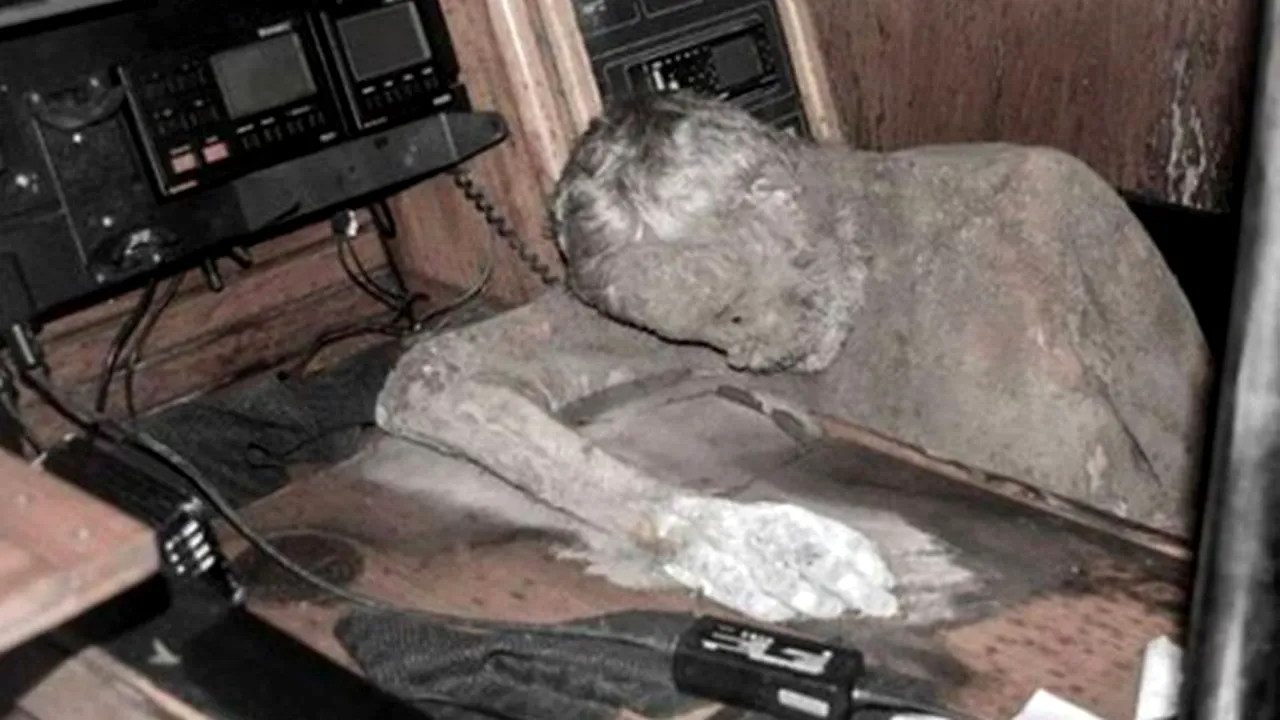 1-38005 