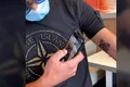 Un bărbat și-a tatuat pe mână un cod QR ca să arate că nu are COVID-19