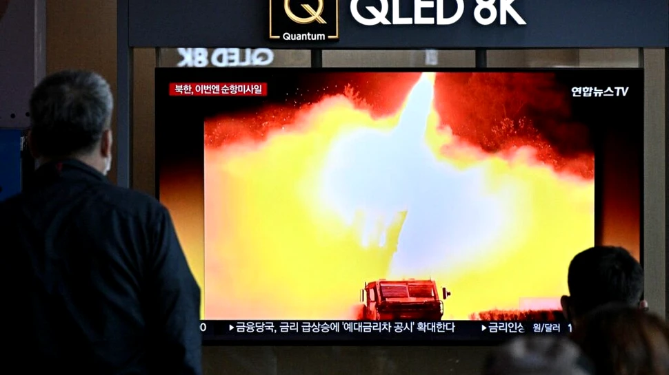 Exerciții cu rachete de croazieră capabile să transporte arme nucleare, efectuate de Coreea de Nord