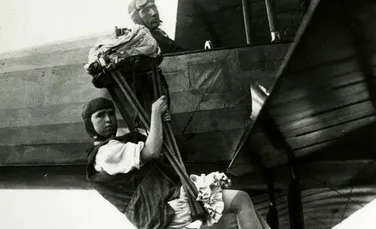 Georgia „Tiny” Broadwick, prima femeie care a sărit cu parașuta dintr-un avion