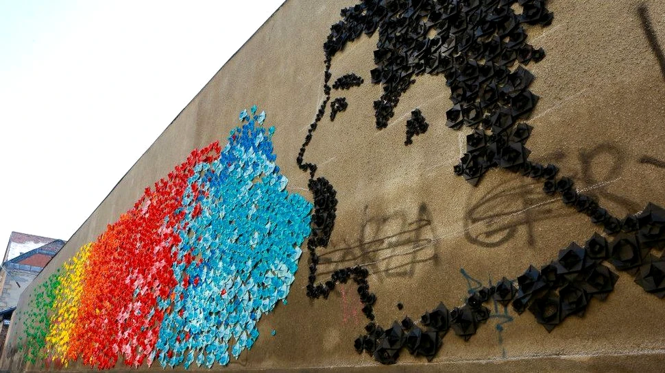 15.000 de flori origami pentru a transmite un mesaj puternic. S-a întâmplat la Cluj-Napoca