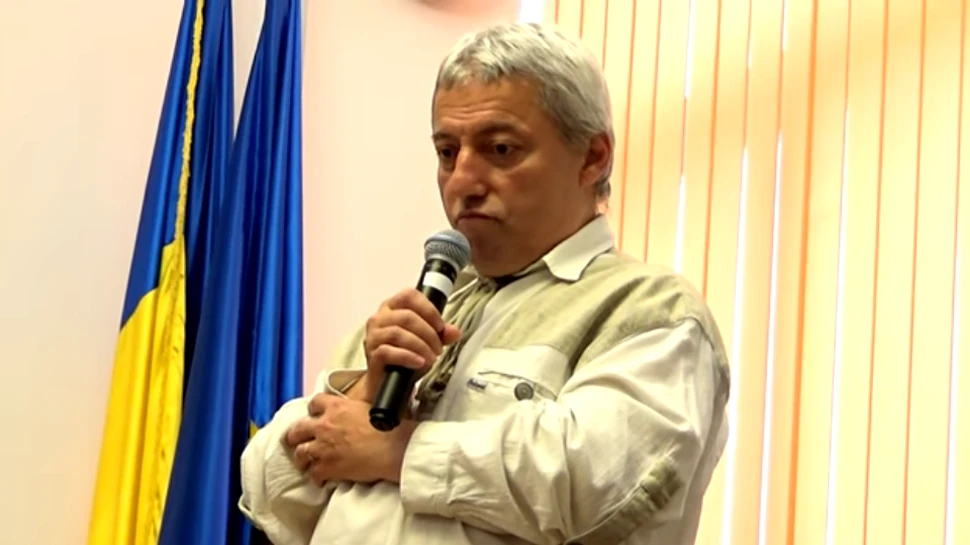 Istoricul Marius Oprea, dublă lansare de carte la Librăria Eminescu