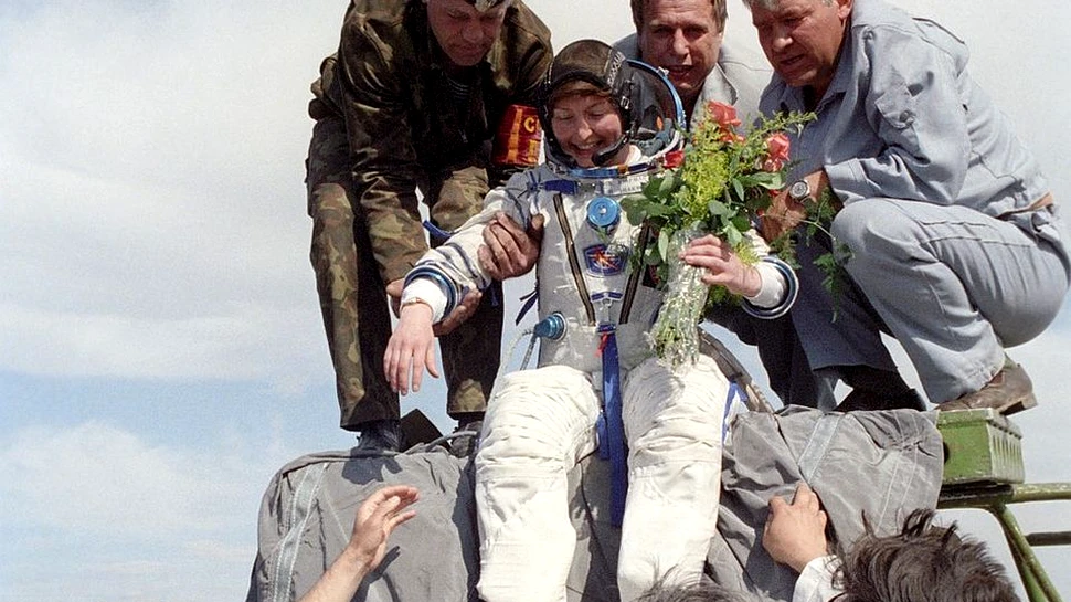 Helen Sharman, primul britanic în cosmos: Extratereştrii există şi s-ar putea să fie pe Pământ