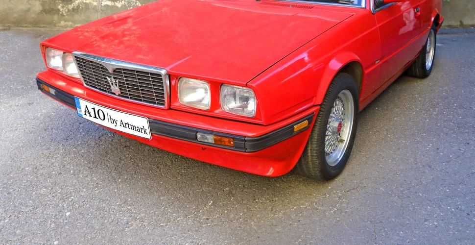 Mașina lui Elton John, un Maserati Spyder biturbo, scoasă la licitație. Care este prețul de pornire