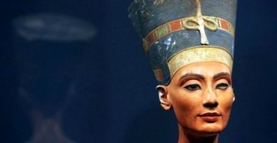 Faimosul bust al lui Nefertiti, un fals din secolul XX